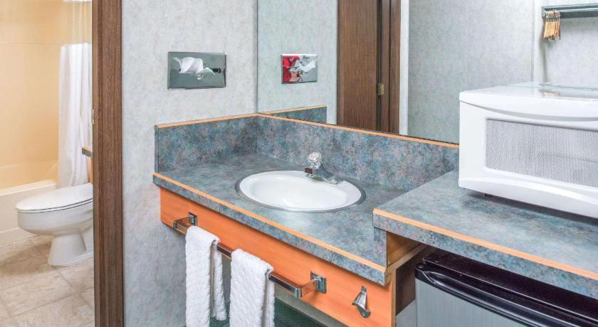 Travelodge By Wyndham Kalispell Zewnętrze zdjęcie