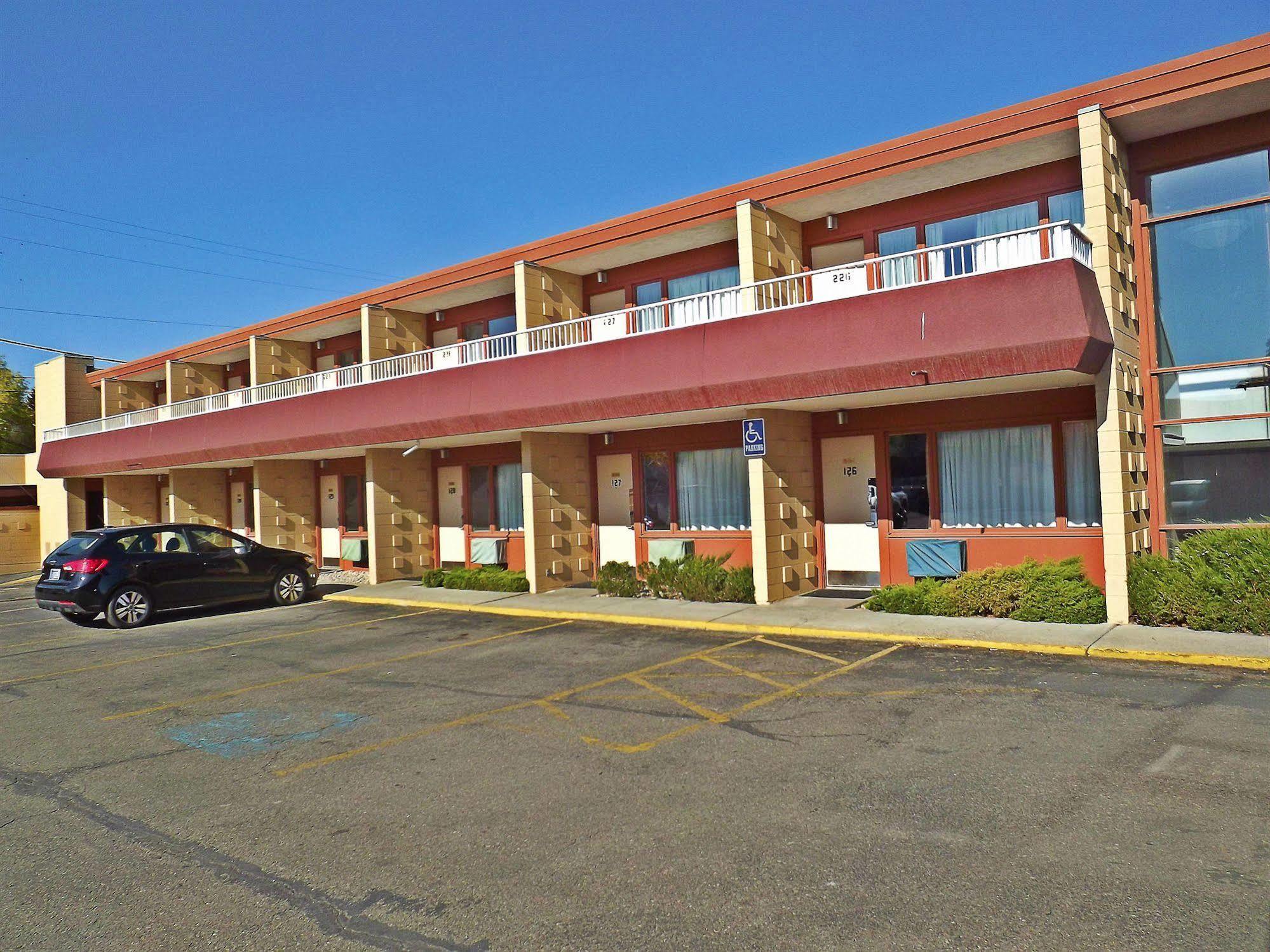 Travelodge By Wyndham Kalispell Zewnętrze zdjęcie
