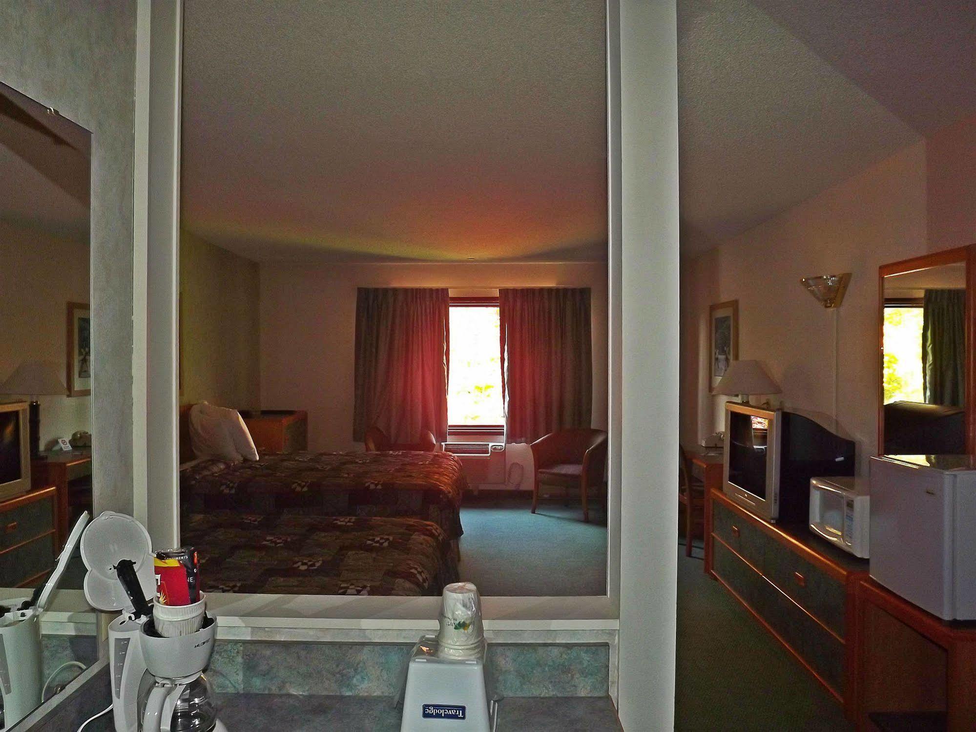 Travelodge By Wyndham Kalispell Zewnętrze zdjęcie